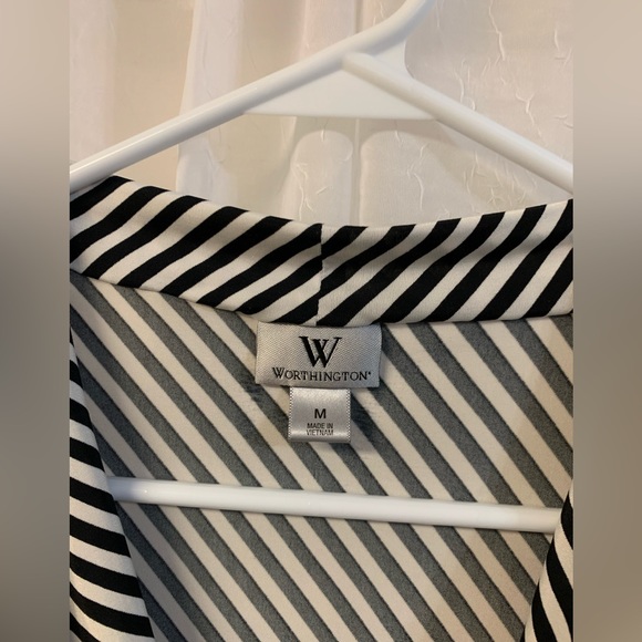 Worthington Tank Top Striped - Picture 2 of 5